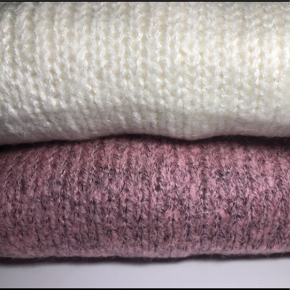 SALE✨Off White Bubble Sleeve Knit Sweater - Picture 7 of 7